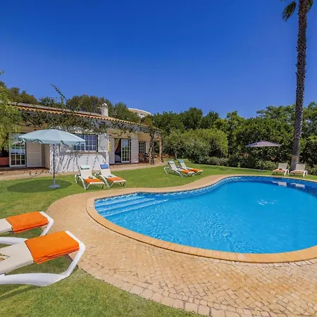 Casa Do Barrocal By *